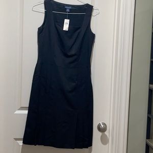 Ann Taylor Size 6